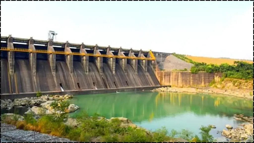 Solar Project at Maithon Dam